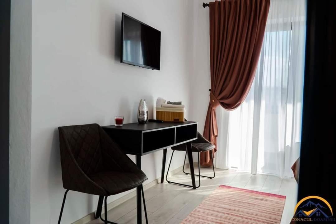 Conacul Doamnei Corbi Exterior foto