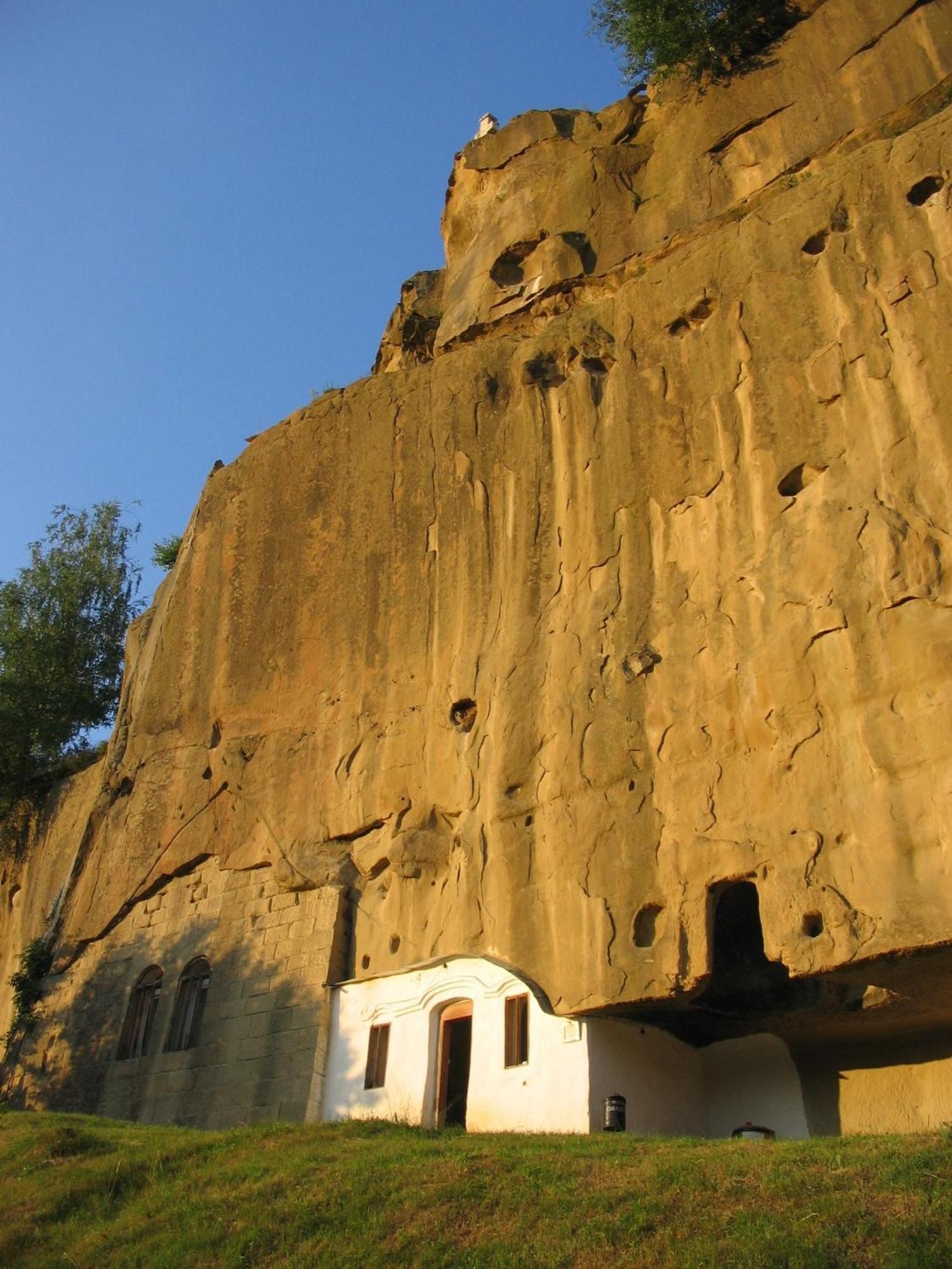Conacul Doamnei Corbi Exterior foto